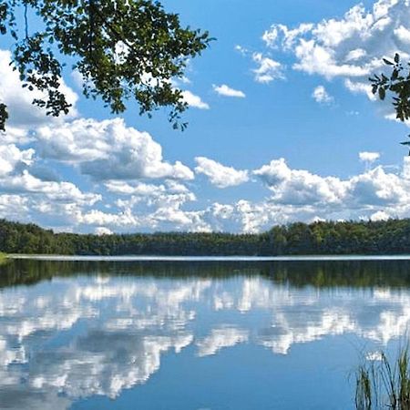 Holiday Home Close To The Lake Shore, Dabrowica Dabrowica  Esterno foto