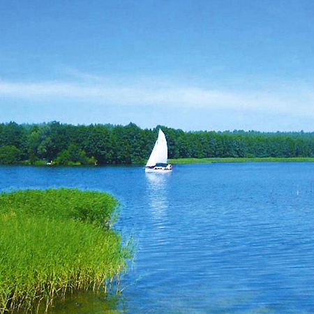 Holiday Home Close To The Lake Shore, Dabrowica Dabrowica  Esterno foto