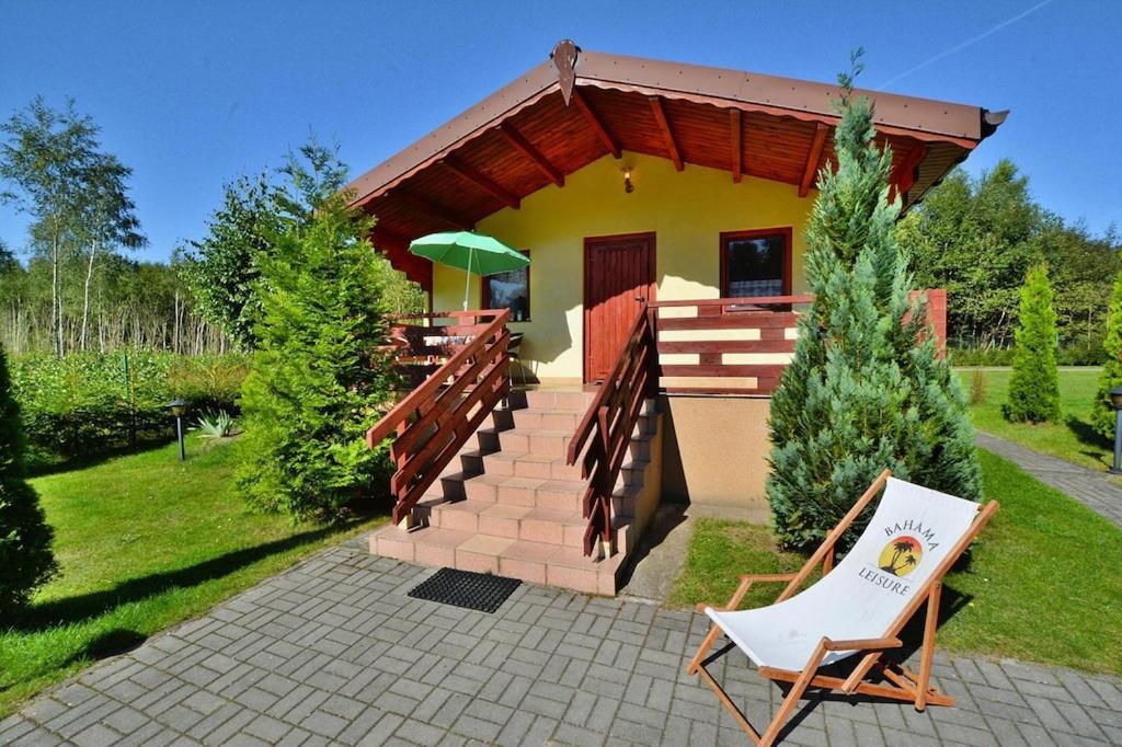 Holiday Home Close To The Lake Shore, Dabrowica Dabrowica  Esterno foto