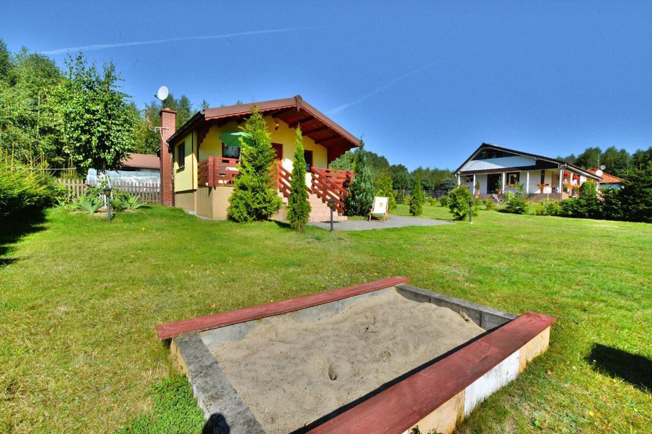 Holiday Home Close To The Lake Shore, Dabrowica Dabrowica  Esterno foto