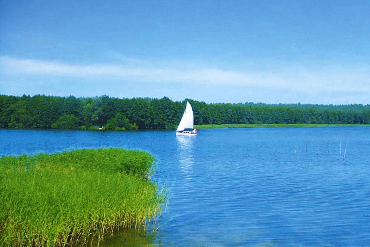Holiday Home Close To The Lake Shore, Dabrowica Dabrowica  Esterno foto